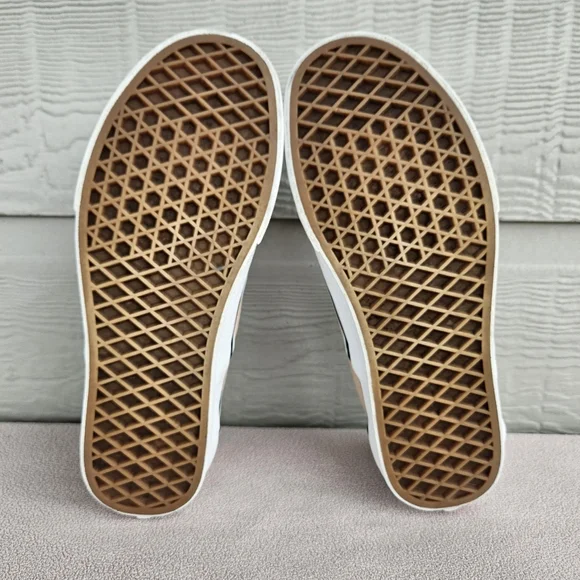 Vans Classic Slip-On Checkerboard Peach Sneaker Women SZ 8 Canvas Casual - Picture 9 of 12